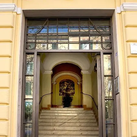 Lägenhet A San Pietro Da Susy